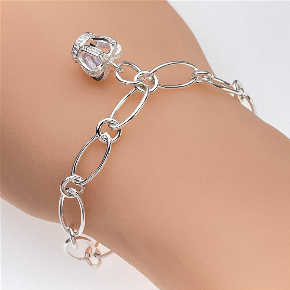 Ethnic Fashion Boutique - Pulseira de cristal com coroa em
