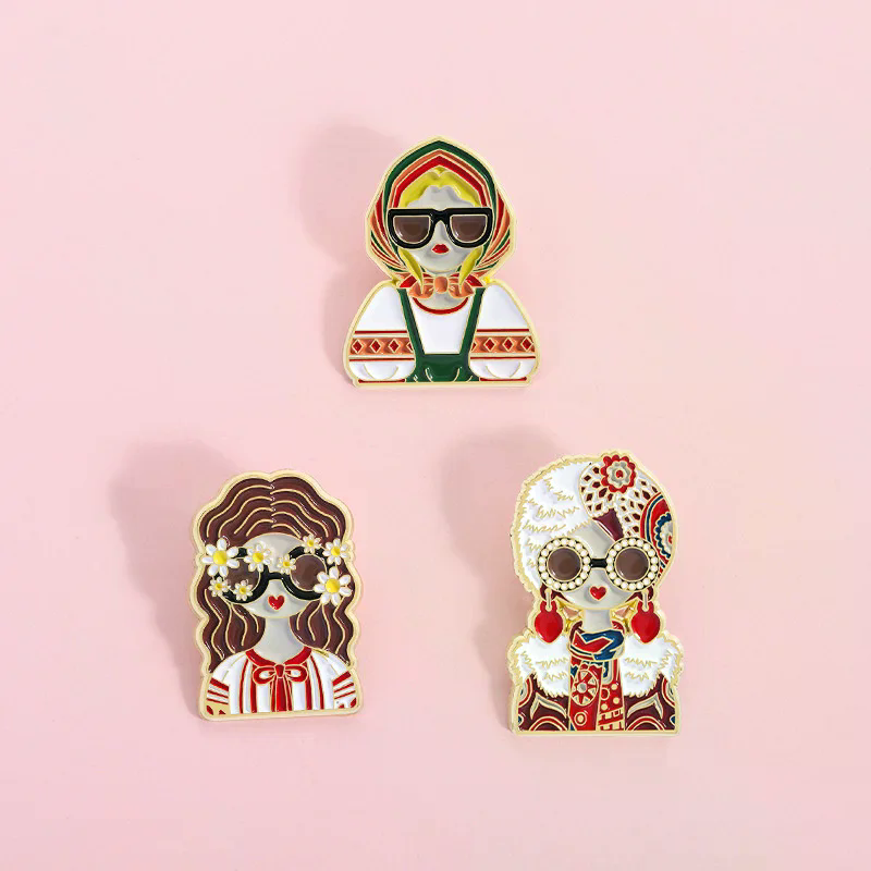 Pins de Esmalte Personalizados - Ethnic Fashion Images avaliação e preço